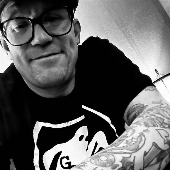 Meet your Posher, Cody - Picture 1 of 1